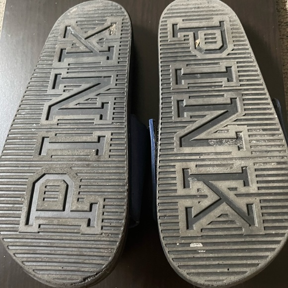 Victoria Secrets Pink Slides - Picture 2 of 3